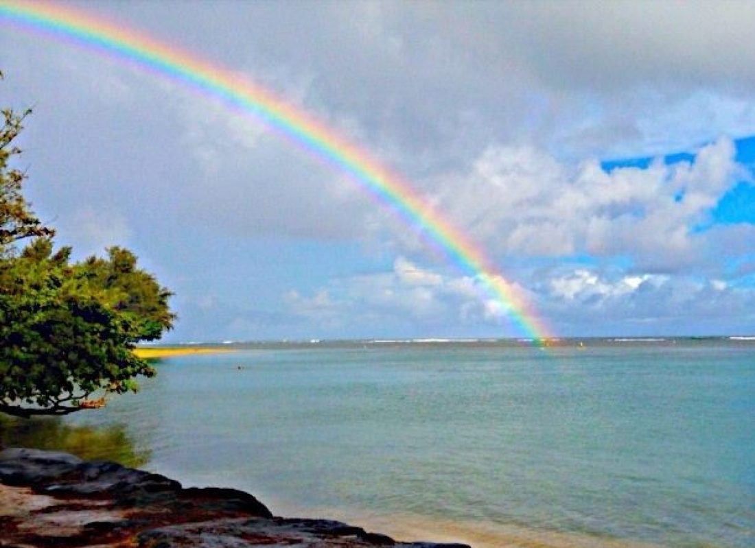 cropped-rainbow-over-anini-beach.jpg